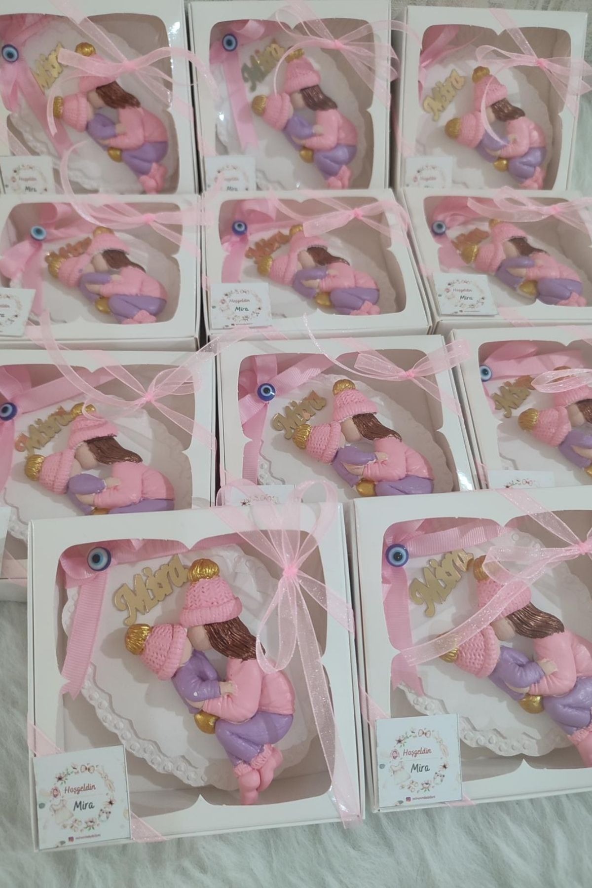  Anne Kız Magnet Hediyelik | İsimli Bebek Hediyesi, Baby Shower & Doğum Hatırası 20 Adet