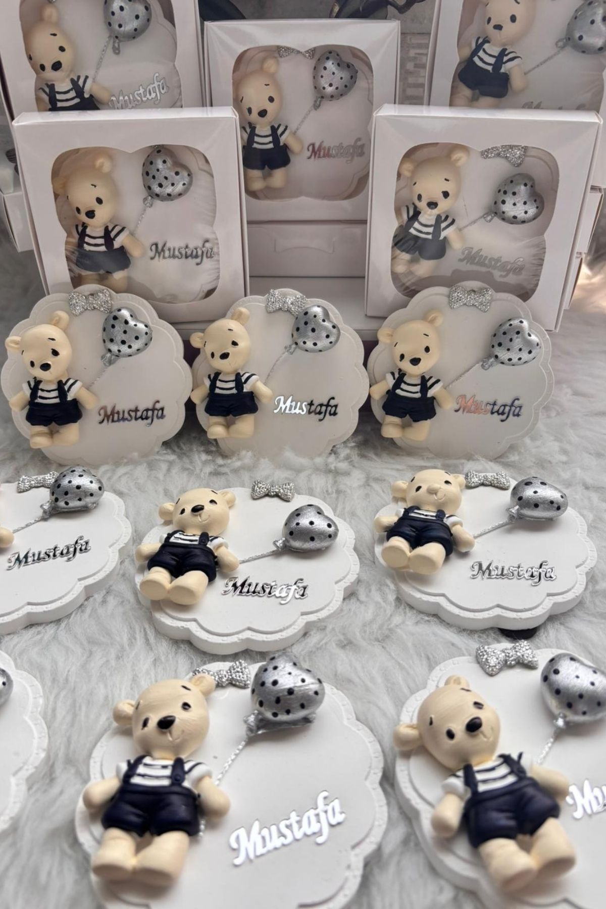  Erkek Bebek Ayıcık Magnet Hediyelik | Gri Balonlu İsimli Baby Shower & Doğum Magnet 20 Adet