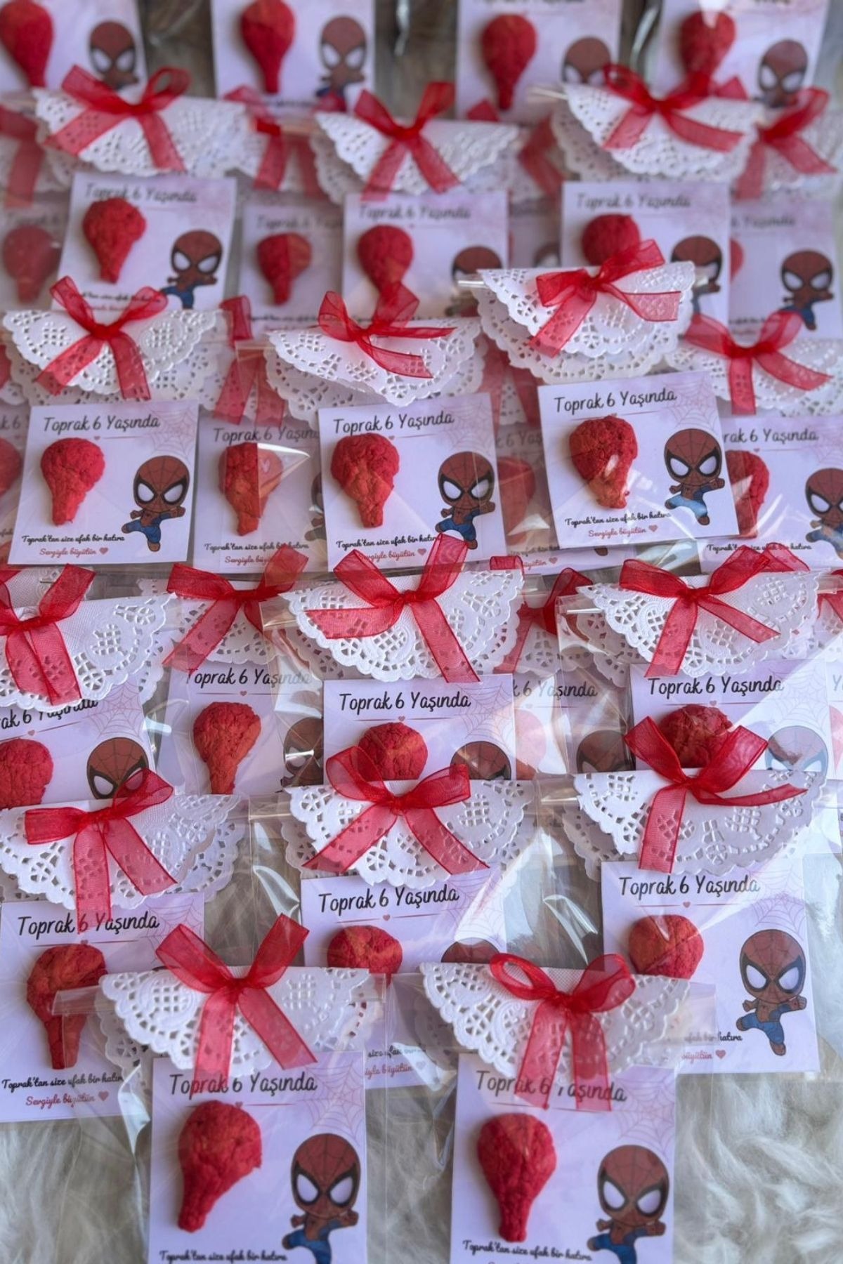 Spiderman Tohum Hediyelik | Kişiye Özel Doğum Günü Hatırası 25 Adet 