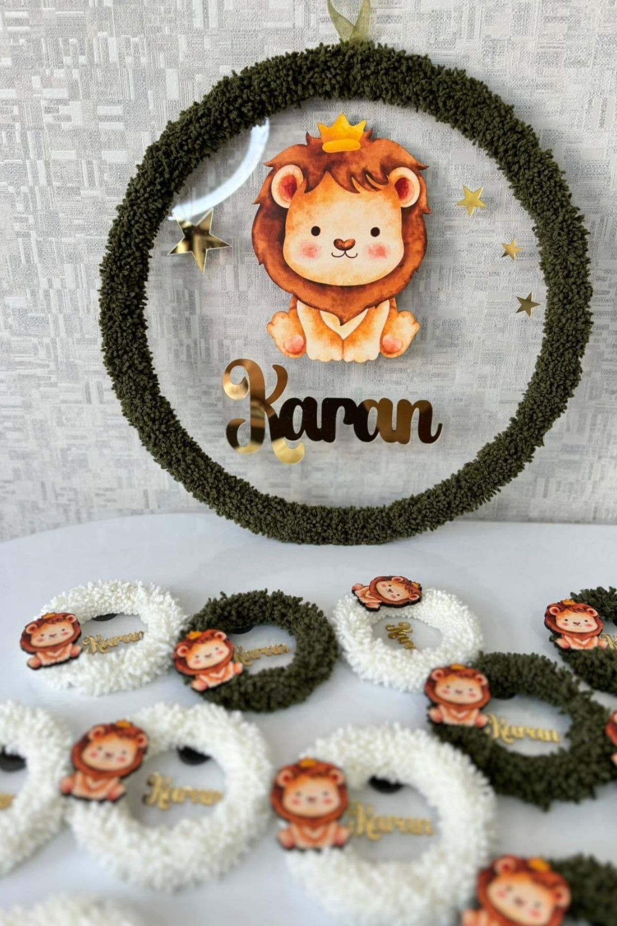 İsimli Pleksi Kapı Süsü Aslan Figürlü Bebek Odası Kapı Panosu
