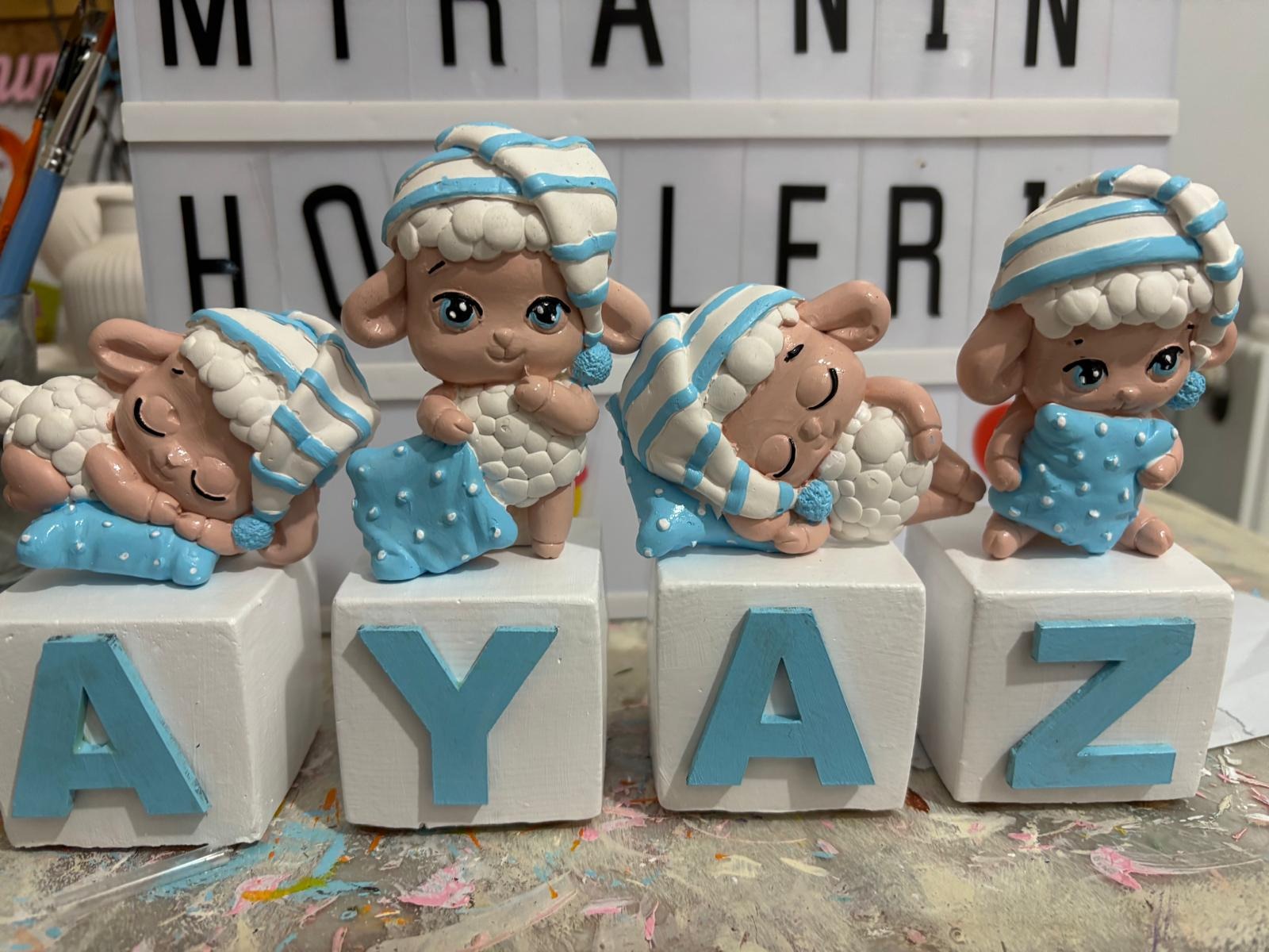  Erkek Bebek Kuzu Figür Set | Mavi Konsept Dekor 1 Adet