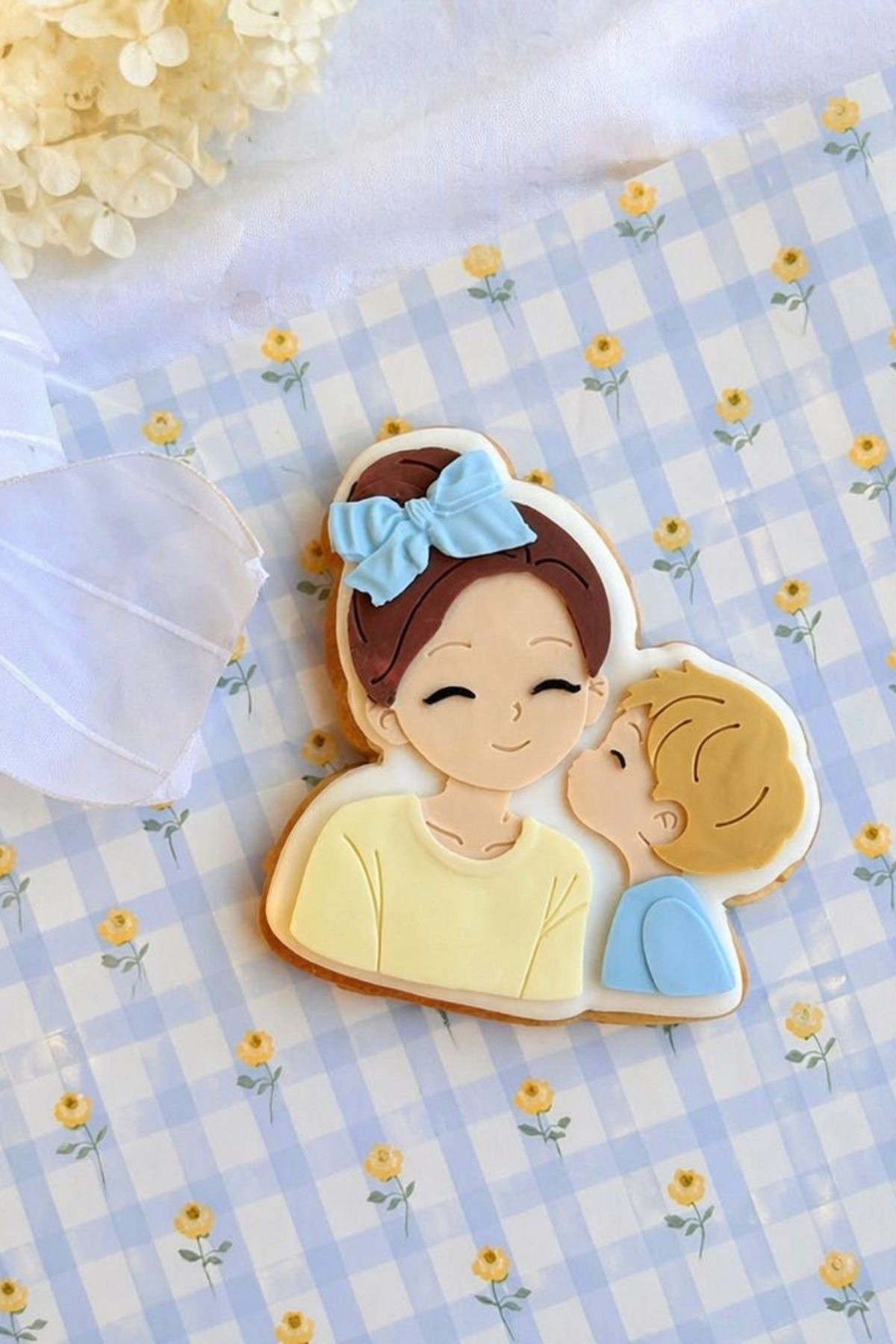 Anne & Çocuk Figürlü Şeker Hamurlu Kurabiye – Kişiye Özel Hediyelik (20 Adet)