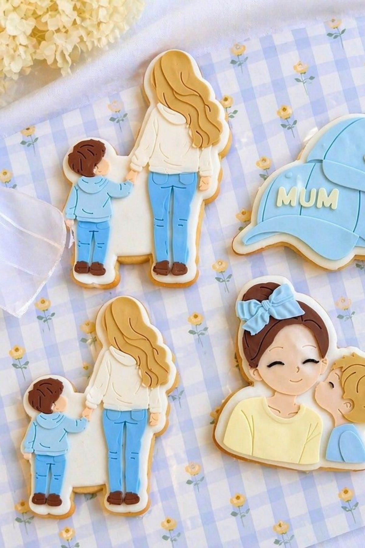 Anne & Oğul Kurabiye Seti (3’lü) – Şeker Hamurlu Kişiye Özel Premium Hediyelik