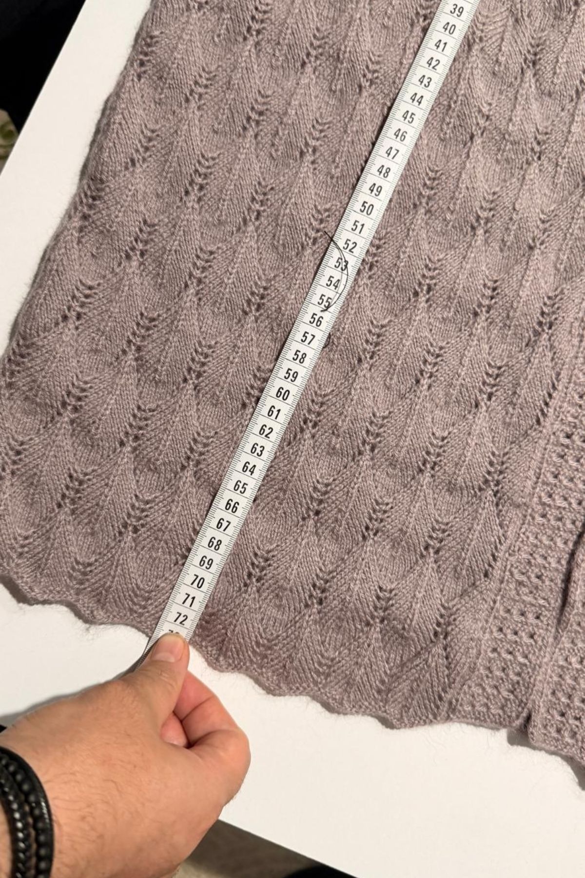 El Örgüsü Kadın Yelek – Alize İp, Triko Desenli, Anneler Günü Özel Hediye (Hazır Teslim)