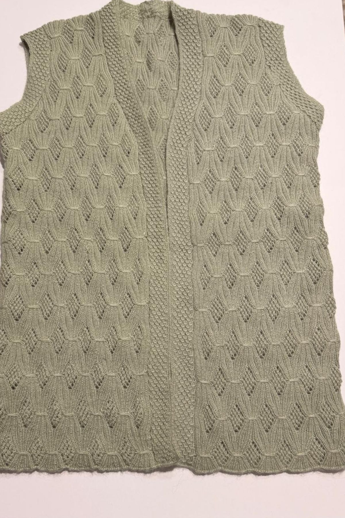 El Örgüsü Kadın Yelek – Mint Yeşili Ajurlu Triko Yelek, Oversize Şık Model, Baharlık Hafif Yelek